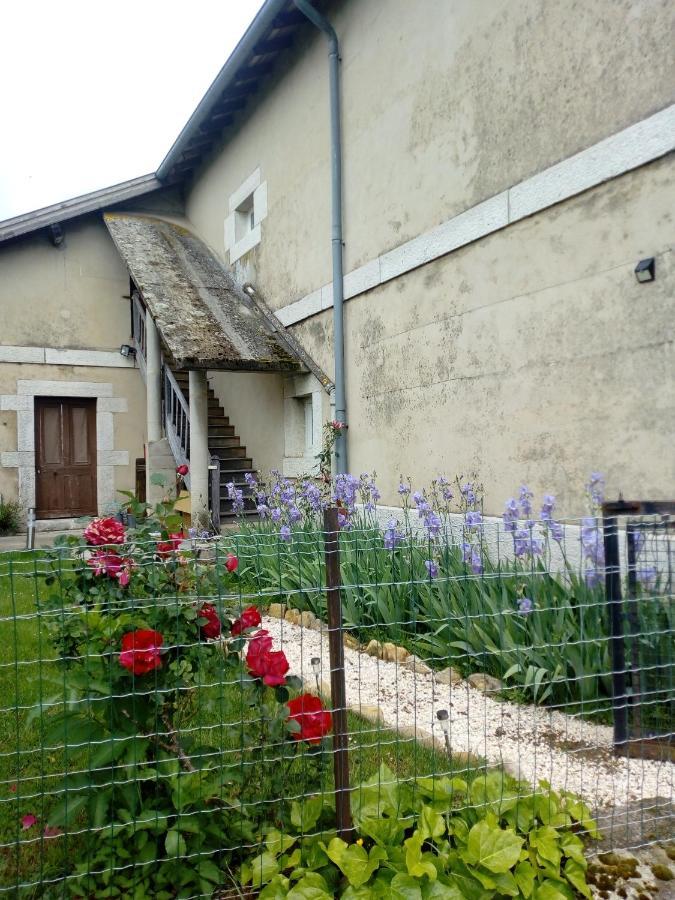 Le Gite Du Haut Châtillon-la-Palud Exterior foto